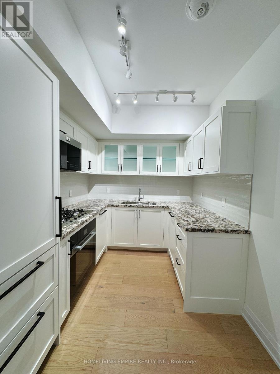 505 Glencairn Avenue #221 Property Photo 4