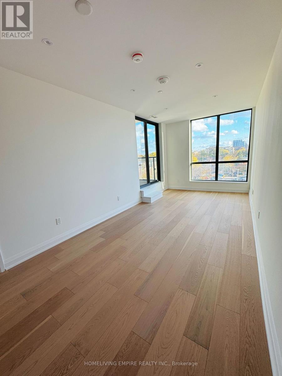 505 Glencairn Avenue #221 Property Photo 9