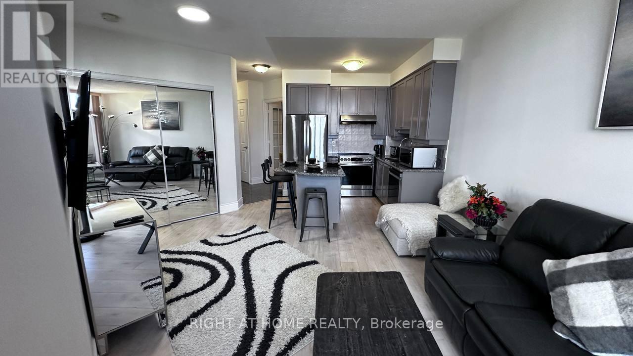 80 Harrison Garden Boulevard #2915 Property Photo 3