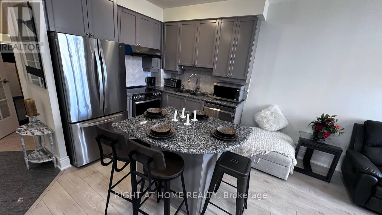 80 Harrison Garden Boulevard #2915 Property Photo 5