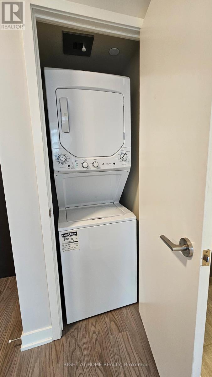 38 Monte Kwinter Court #728 Property Photo 7