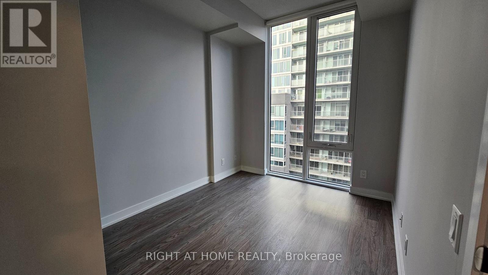 38 Monte Kwinter Court #728 Property Photo 8