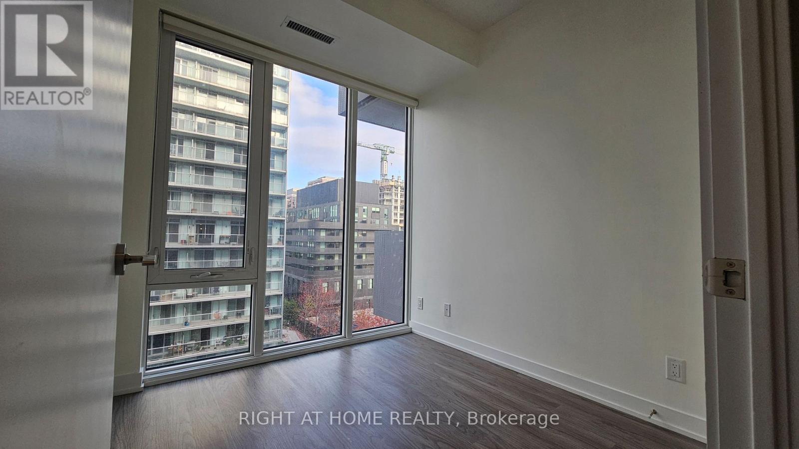 38 Monte Kwinter Court #728 Property Photo 10