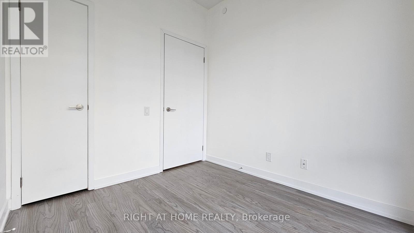 38 Monte Kwinter Court #728 Property Photo 11