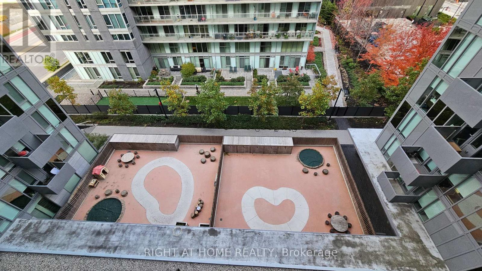 38 Monte Kwinter Court #728 Property Photo 14