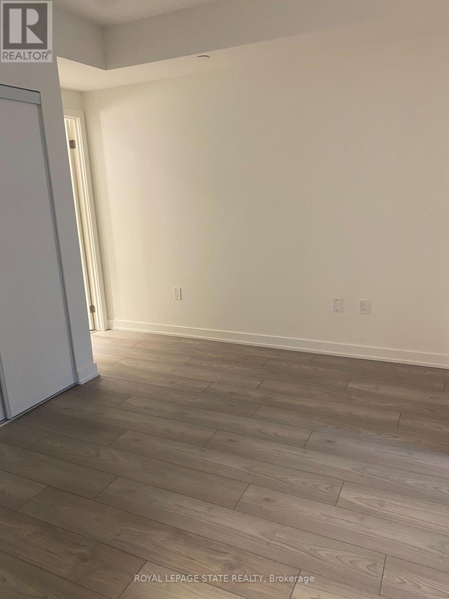 110 Broadway Avenue #312 Property Photo 3