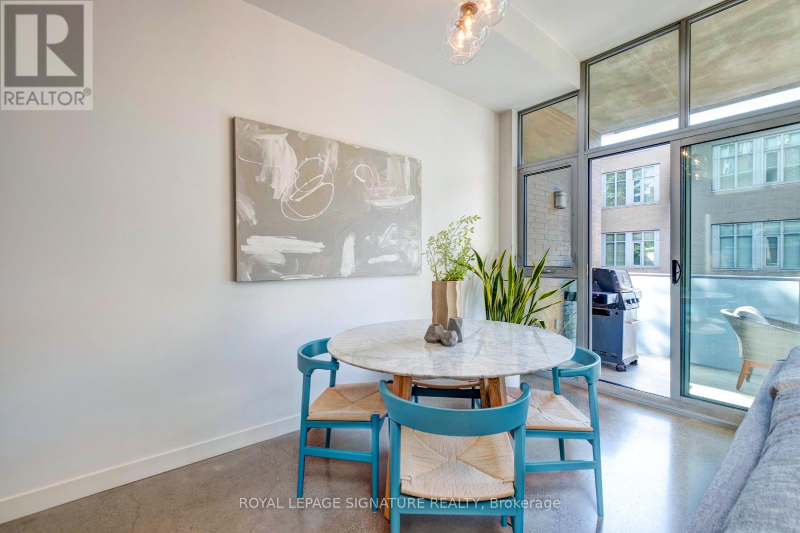 52 Sumach Street #208 Property Photo 4