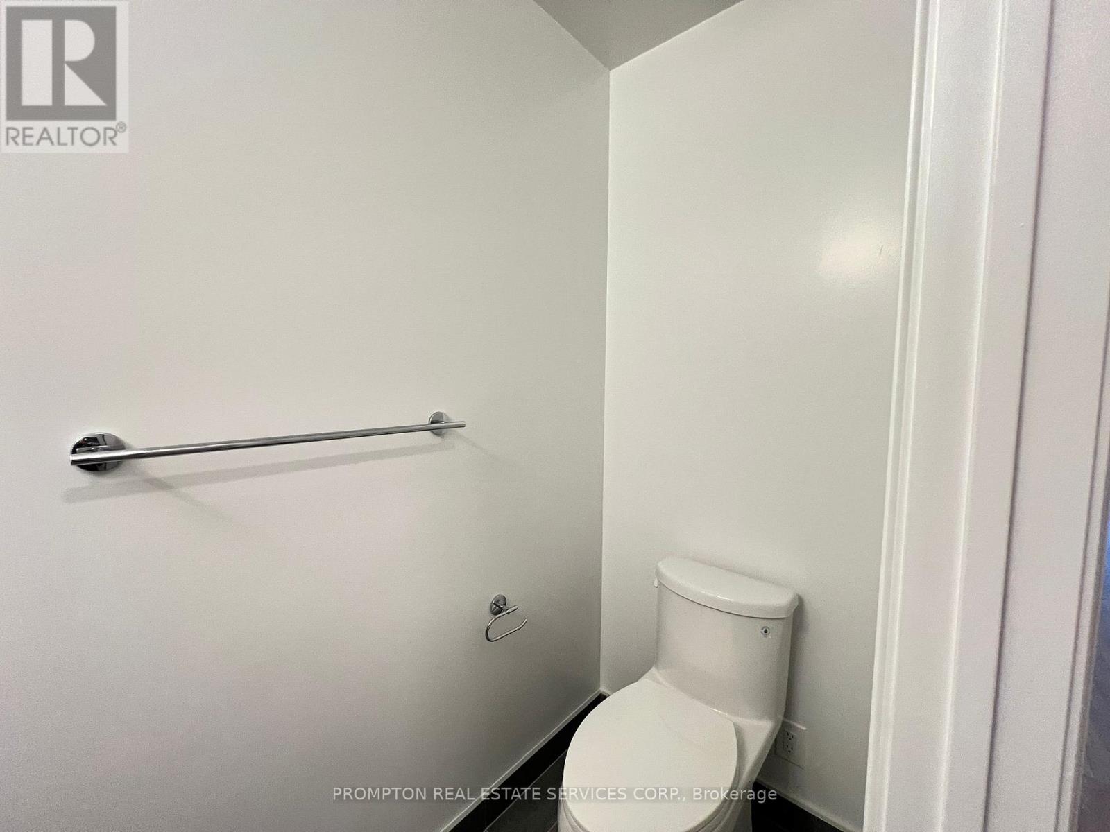 65 Broadway Avenue #308 Property Photo 18