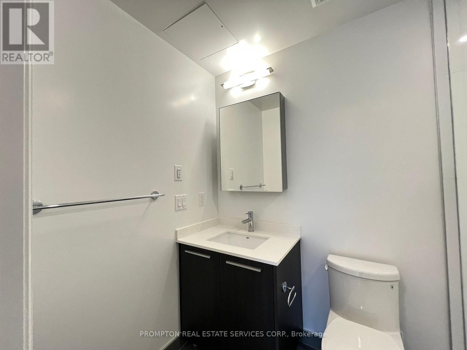 65 Broadway Avenue #308 Property Photo 25