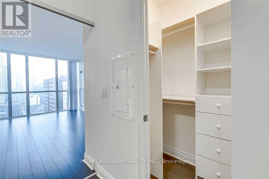 28 Ted Rogers Way #2305 Property Photo 9