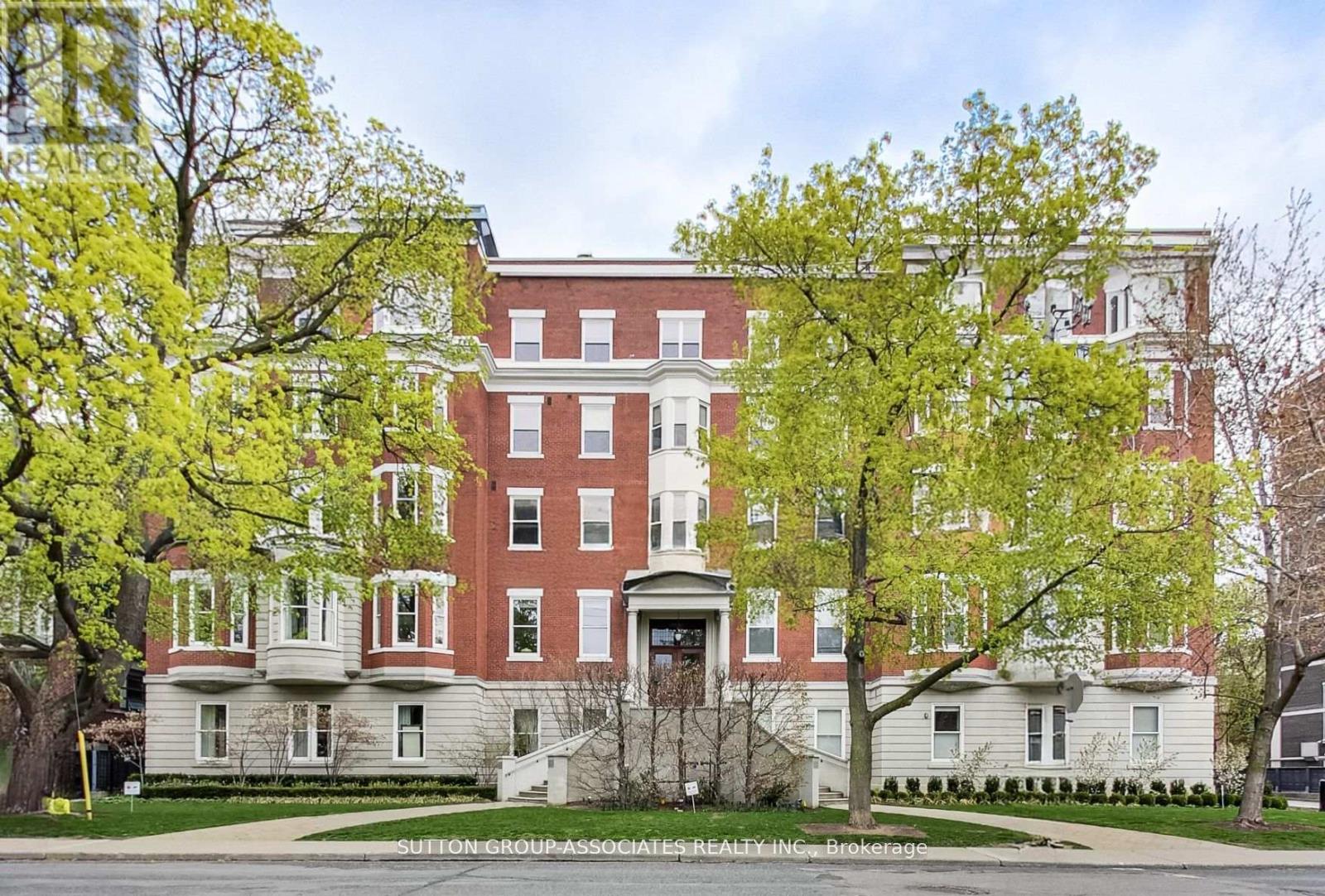 385 Brunswick Avenue #408 Property Photo 2