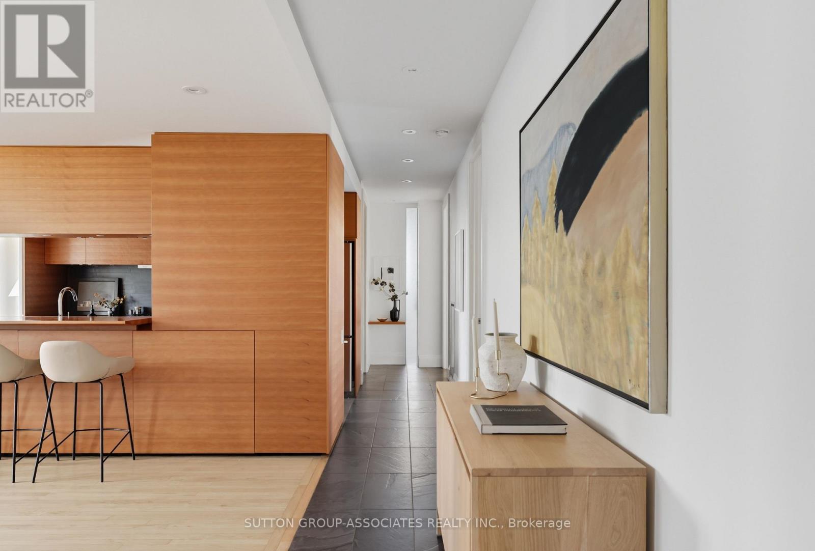 385 Brunswick Avenue #408 Property Photo 4