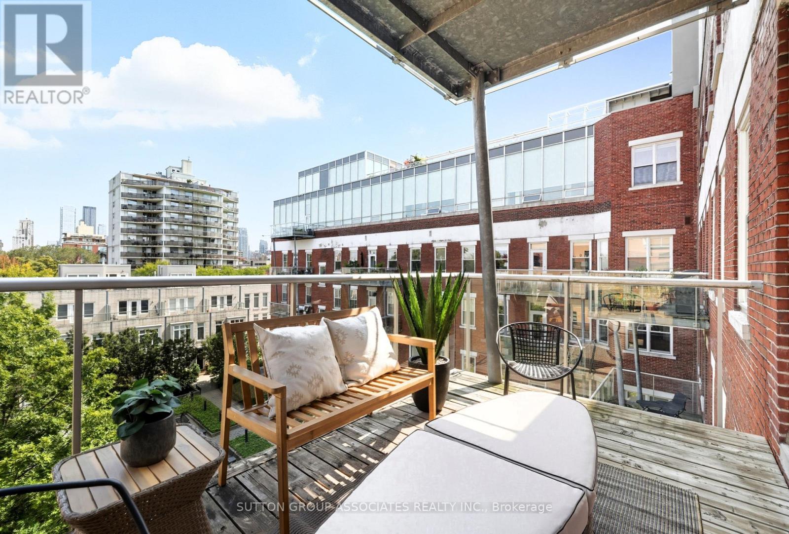 385 Brunswick Avenue #408 Property Photo 33