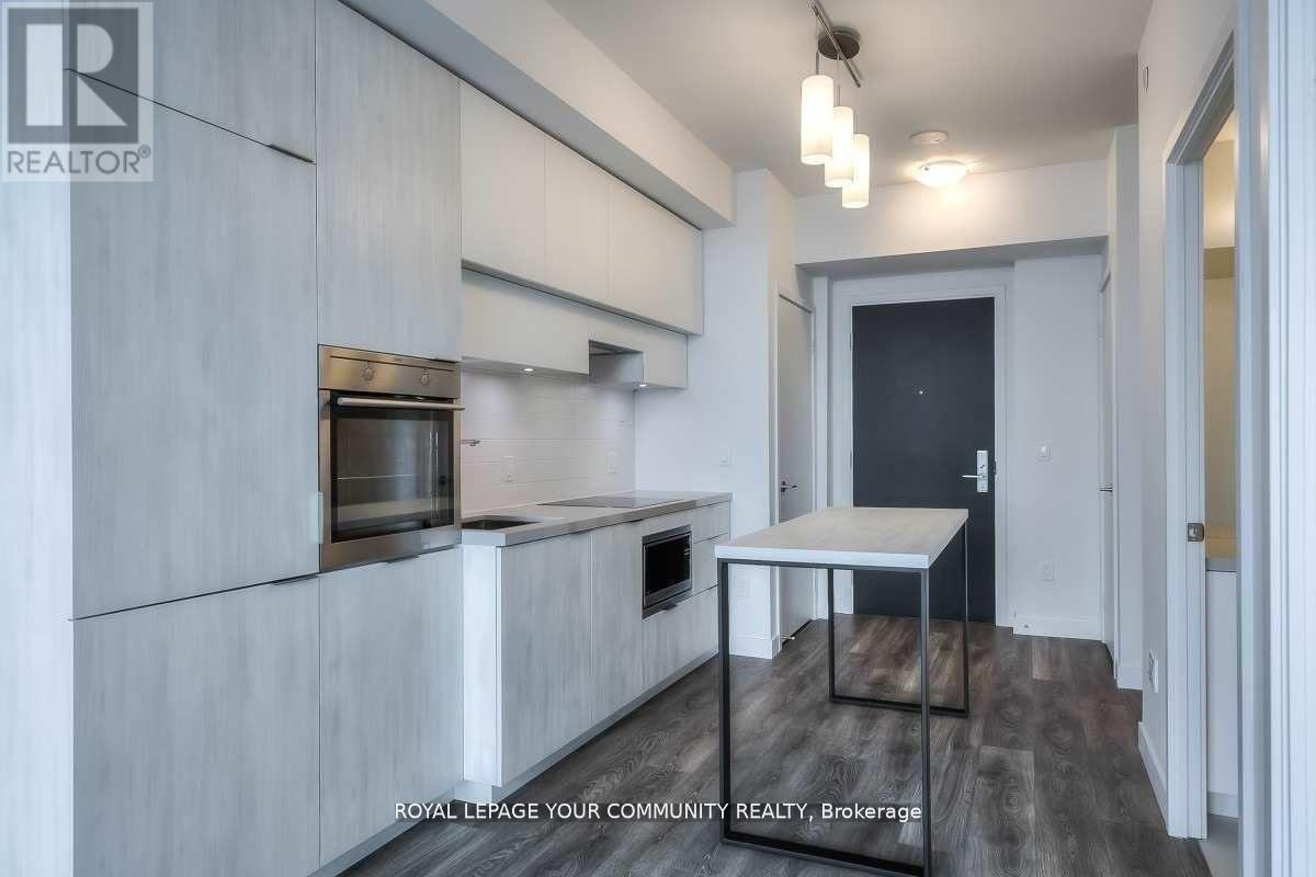 8 Eglinton Avenue #4209 Property Photo 9