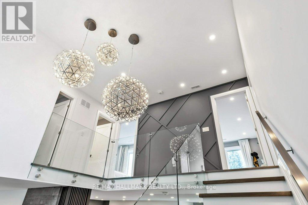 3 Averdon Crescent Property Photo 16