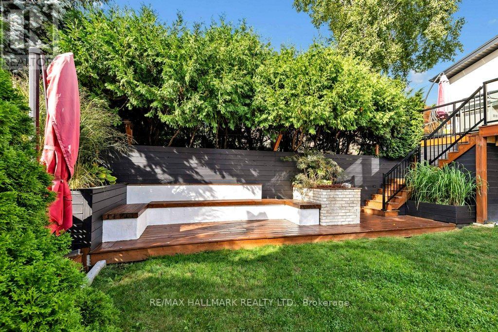 3 Averdon Crescent Property Photo 35