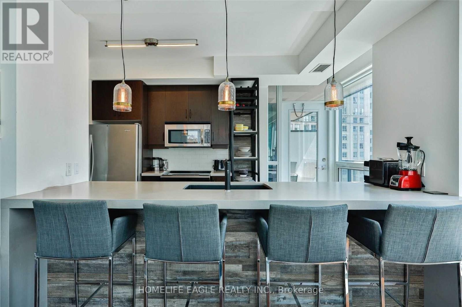 1 Scott Street #2407 Property Photo 8