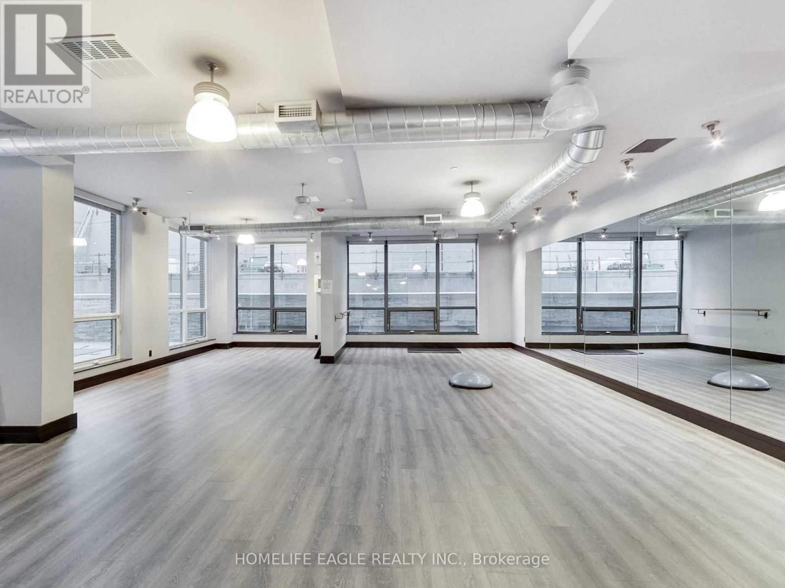 1 Scott Street #2407 Property Photo 38