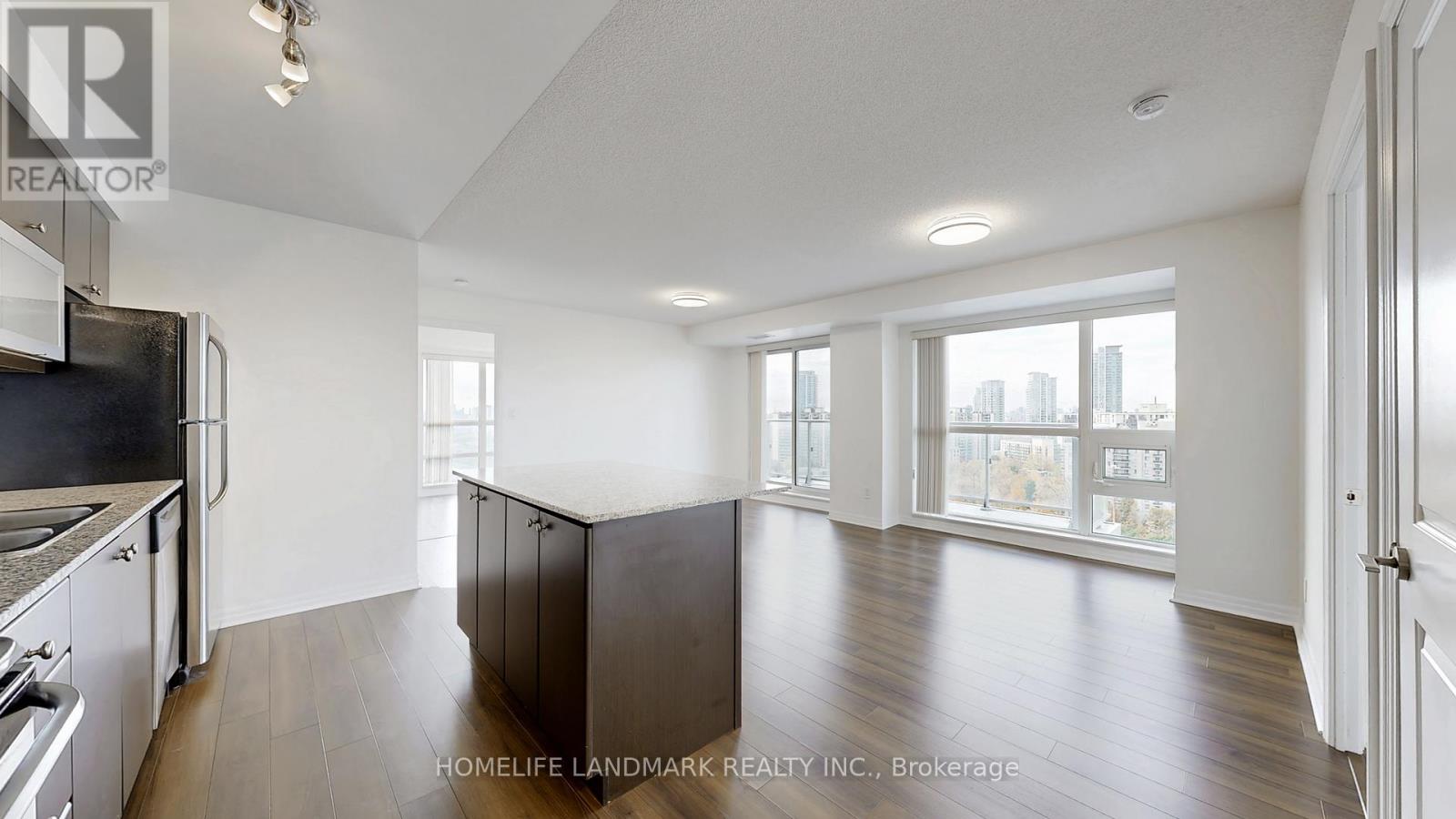 2015 Sheppard Avenue #1704 Property Photo 2