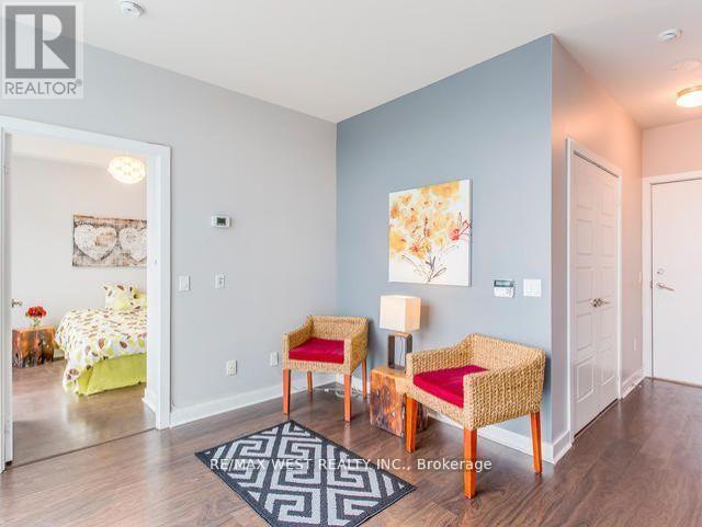 100 Western Battery Road #Uph11 Property Photo 1