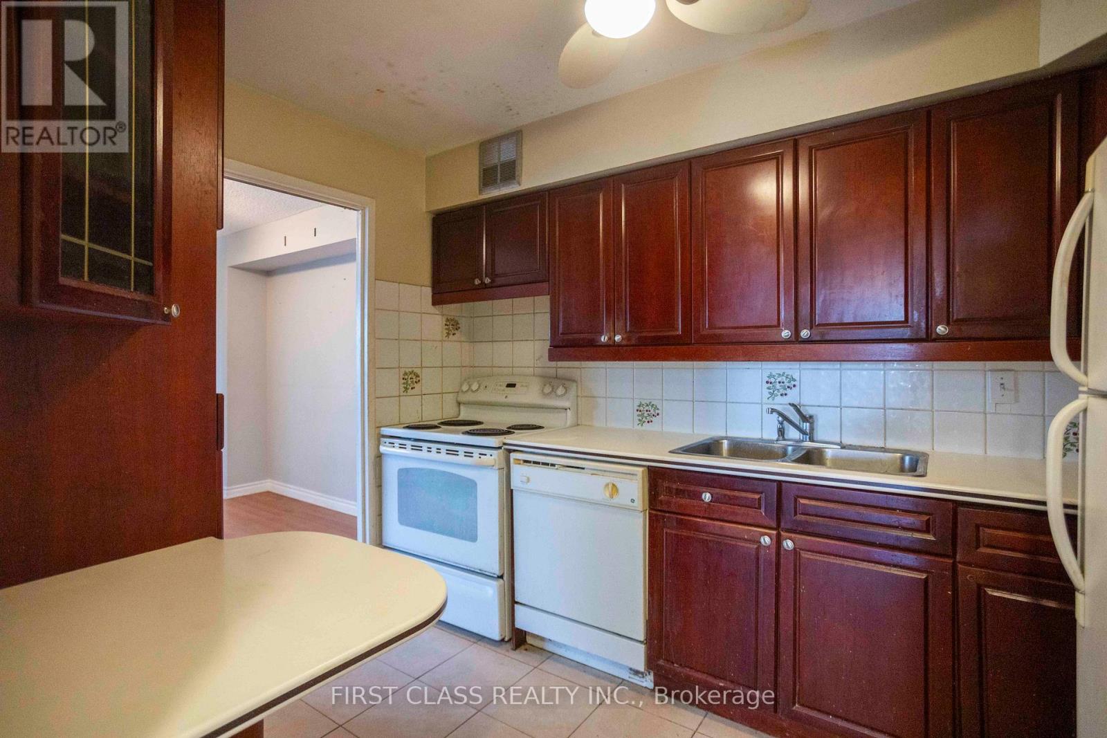 711 - 1338 York Mills Road Property Photo 4