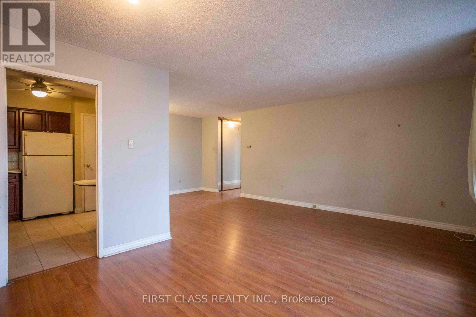 711 - 1338 York Mills Road Property Photo 5