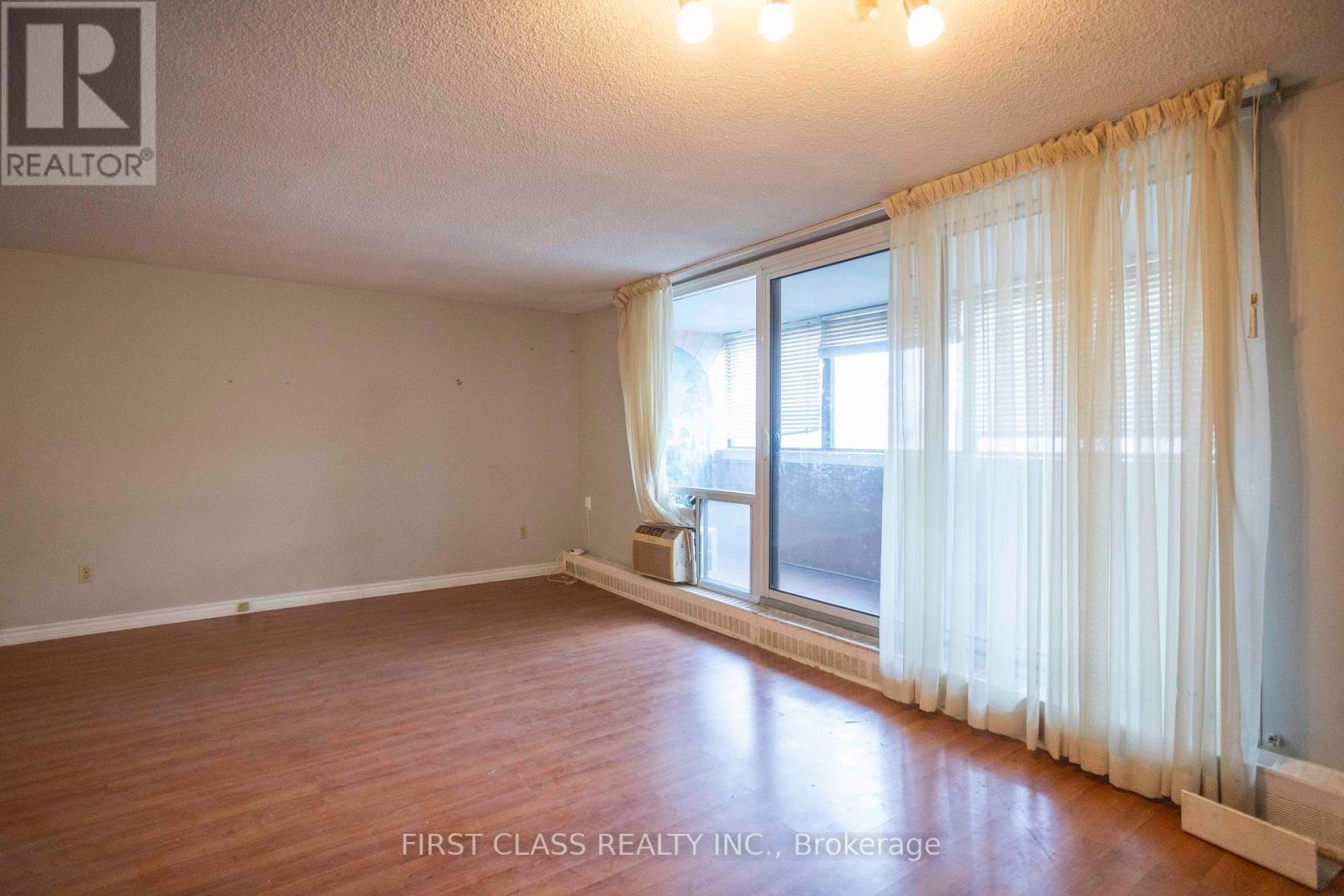 711 - 1338 York Mills Road Property Photo 6