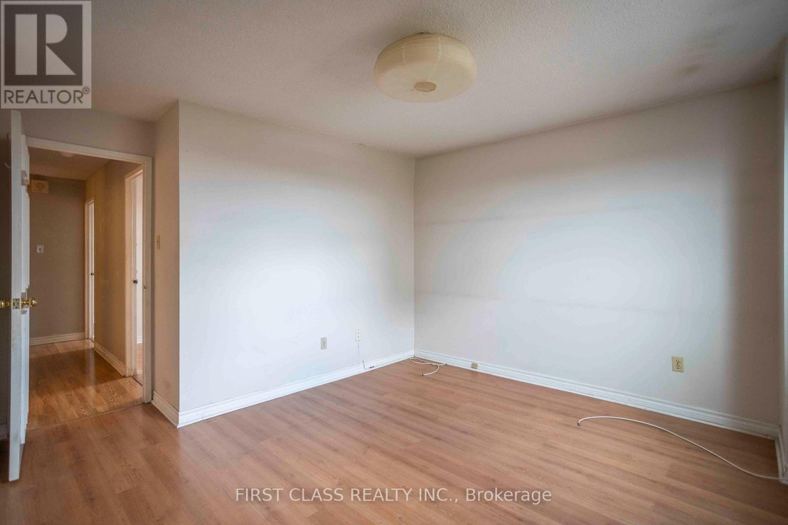 711 - 1338 York Mills Road Property Photo 11
