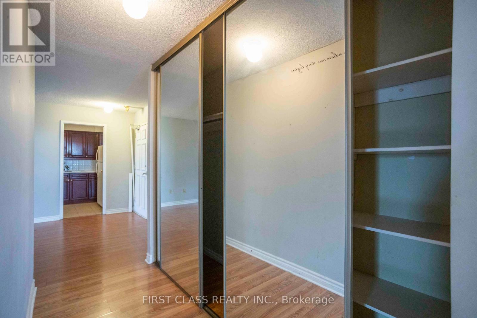 711 - 1338 York Mills Road Property Photo 25