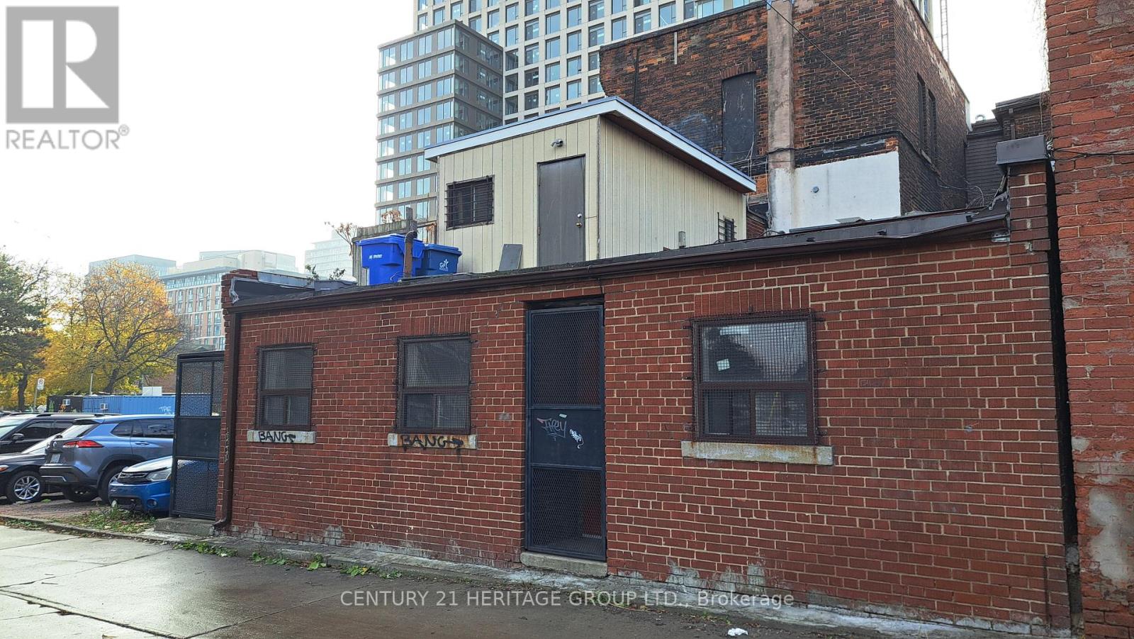 250 Queen Street E Property Photo 29