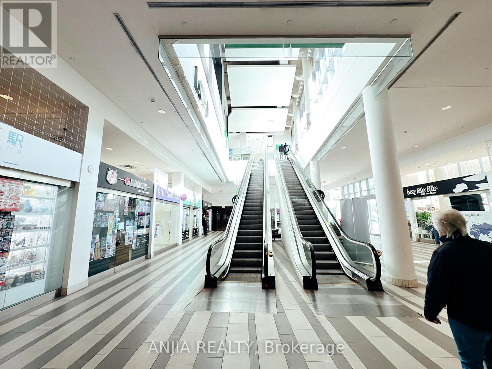 359 - 4750 Yonge Street Property Photo 9