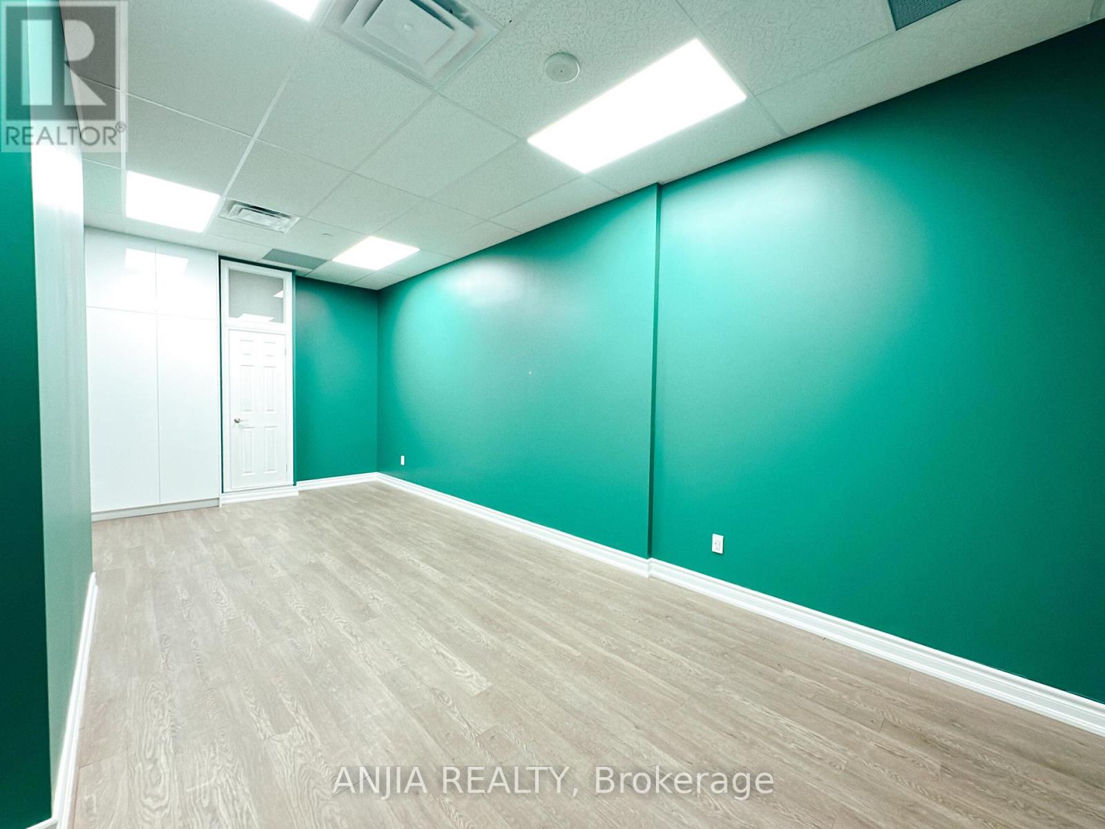 359 - 4750 Yonge Street Property Photo 13