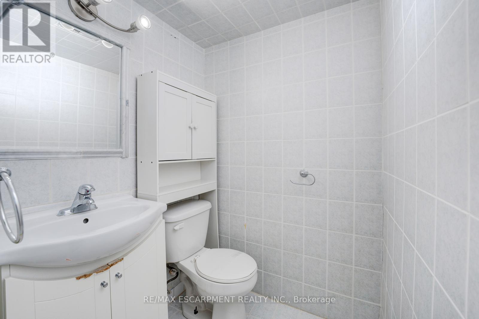 206 - 10 Edgecliff Golfway Property Photo 21