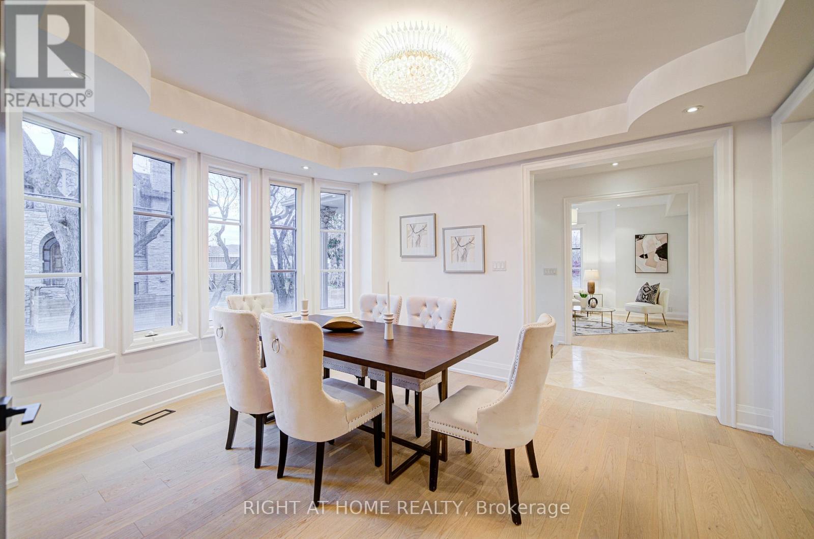 125 Kingsdale Avenue Property Photo 8