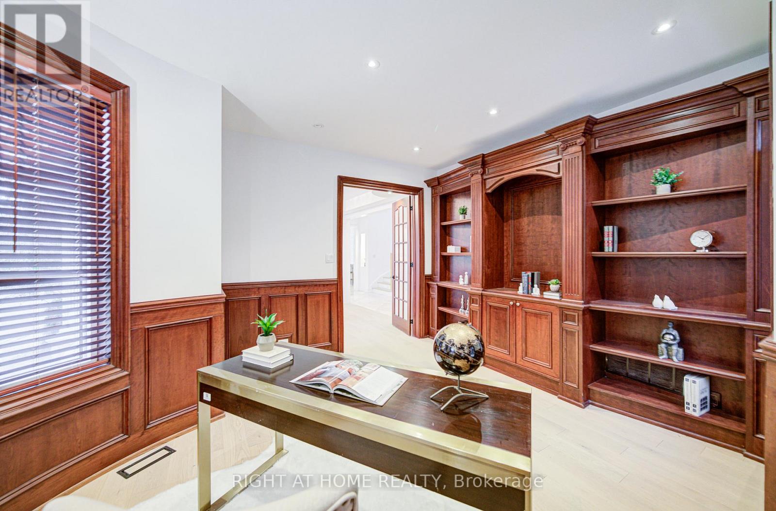 125 Kingsdale Avenue Property Photo 10
