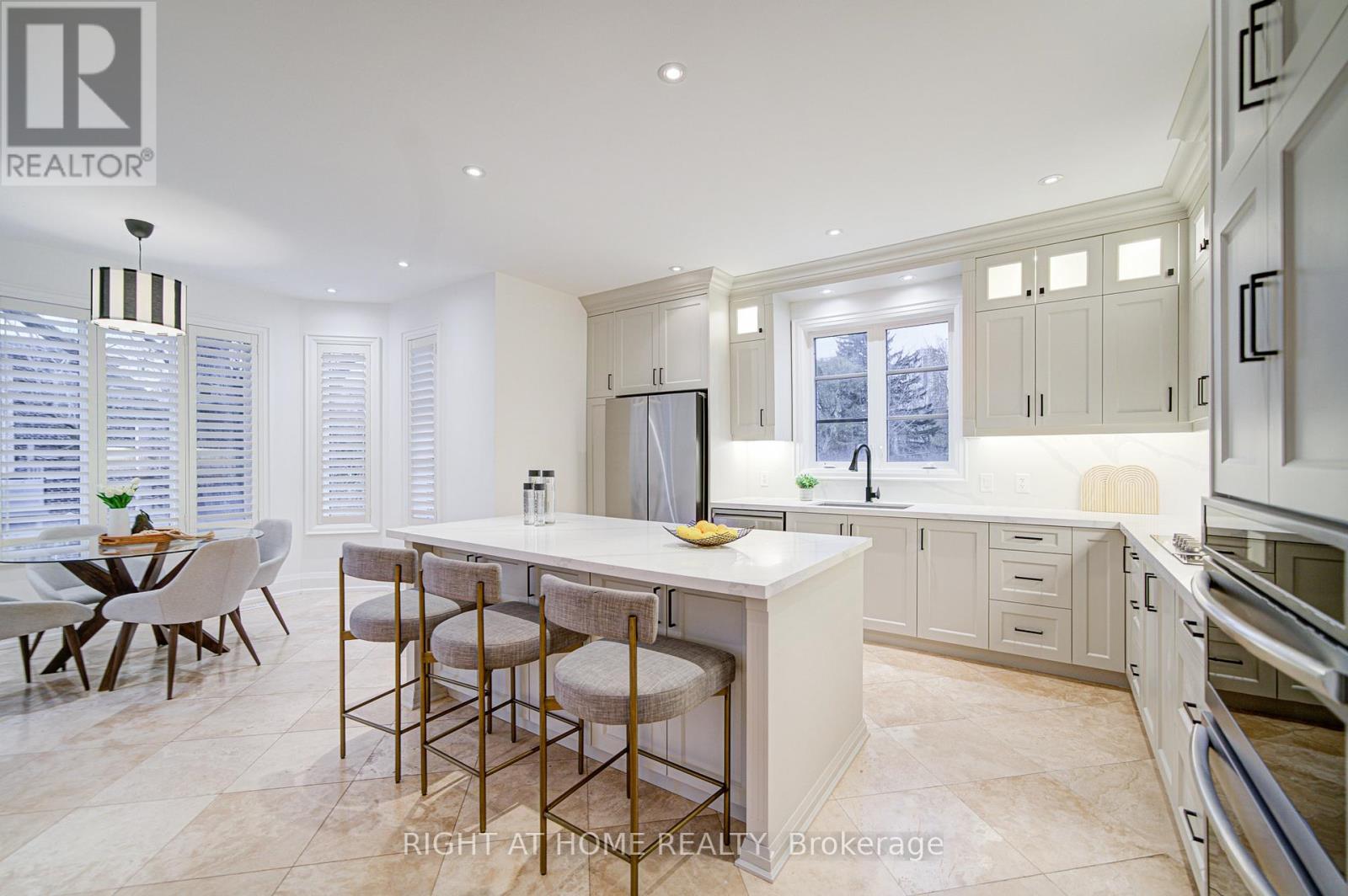 125 Kingsdale Avenue Property Photo 19