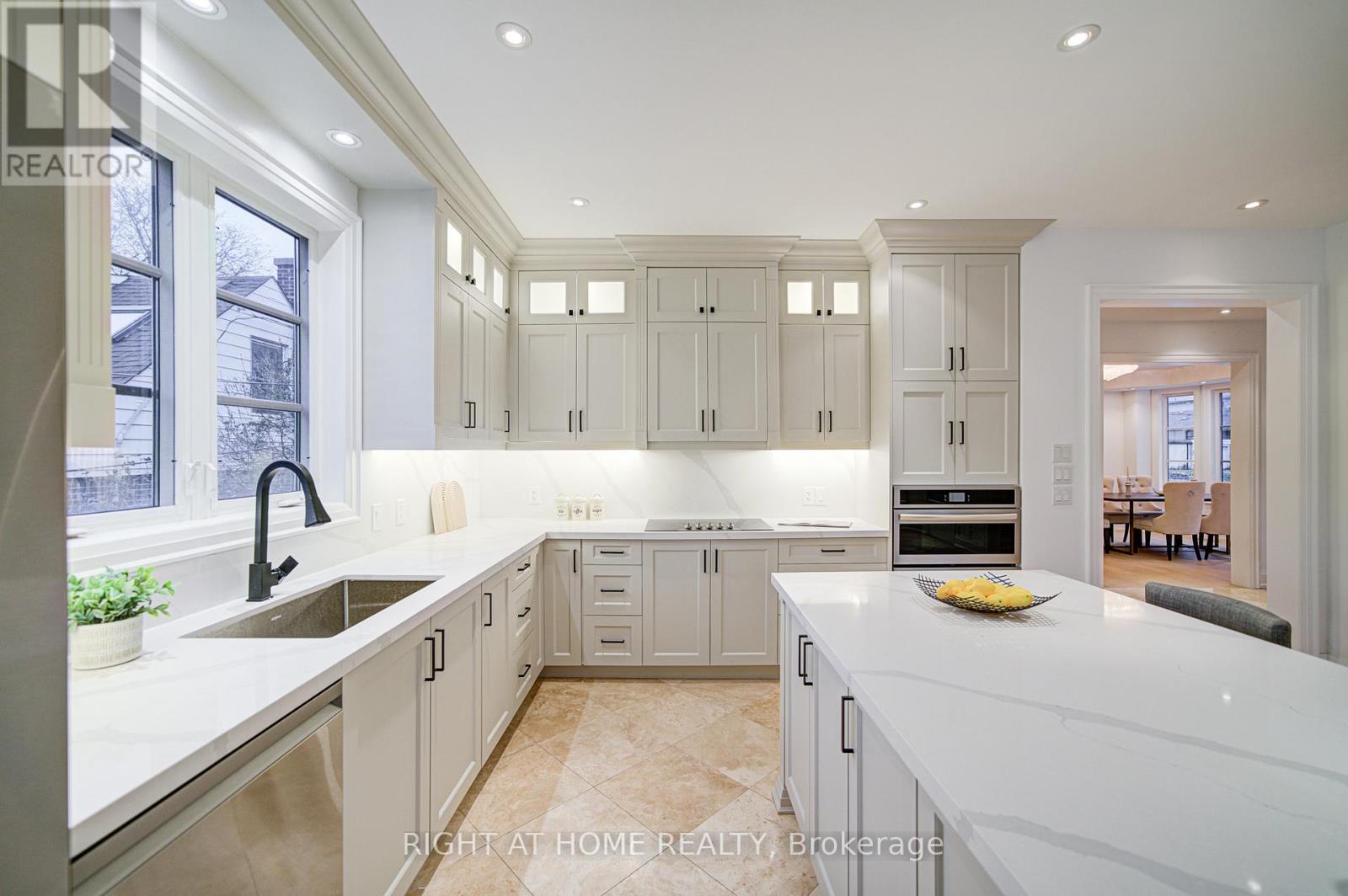 125 Kingsdale Avenue Property Photo 22