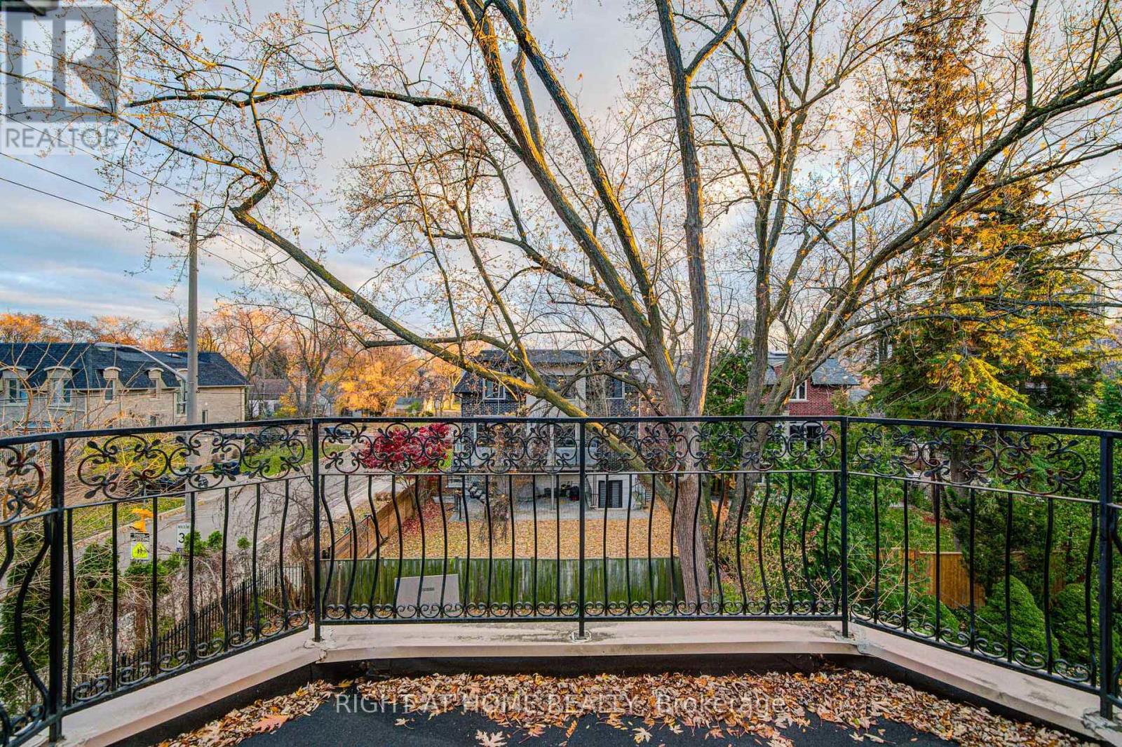 125 Kingsdale Avenue Property Photo 34