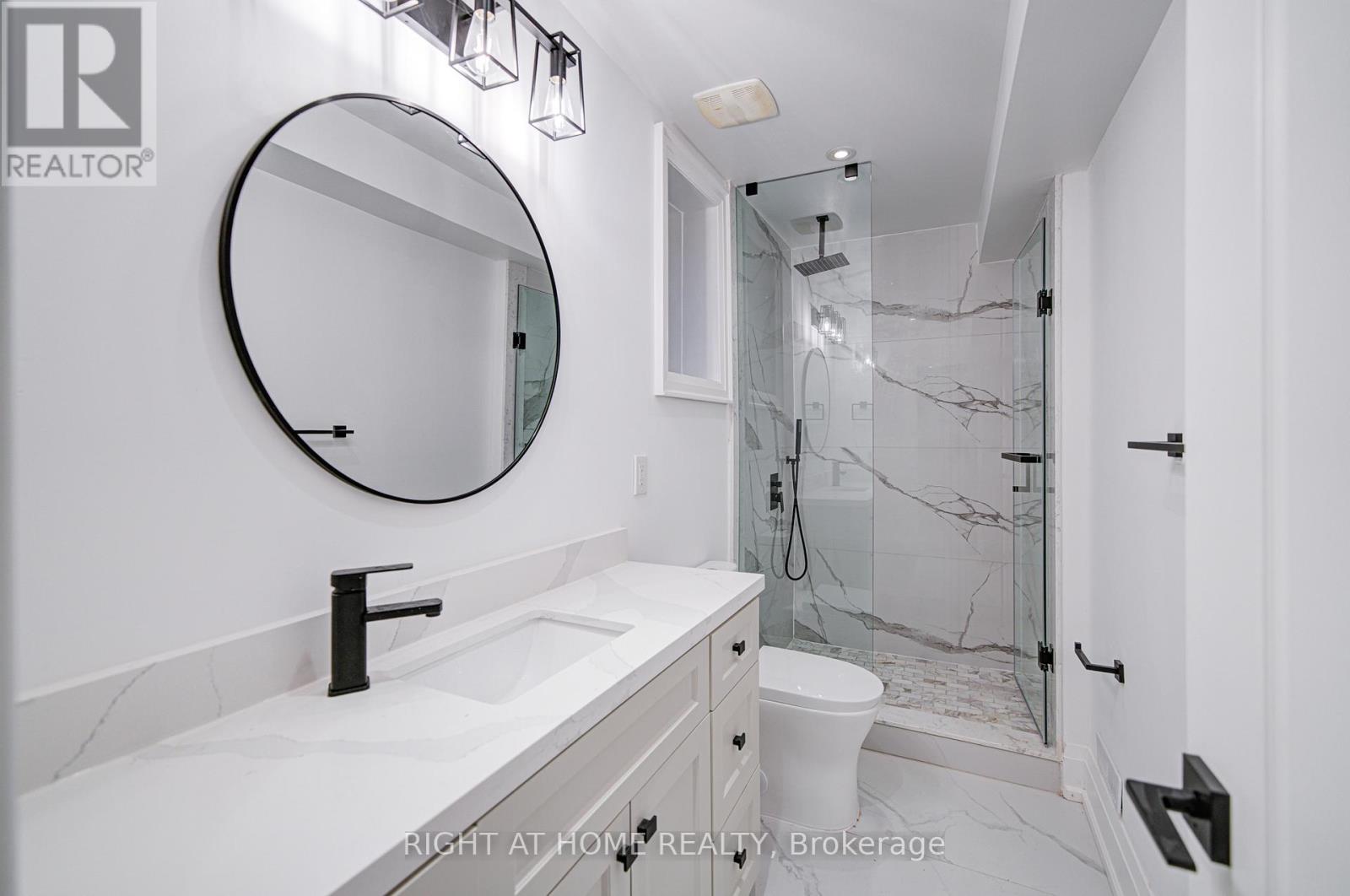 125 Kingsdale Avenue Property Photo 45