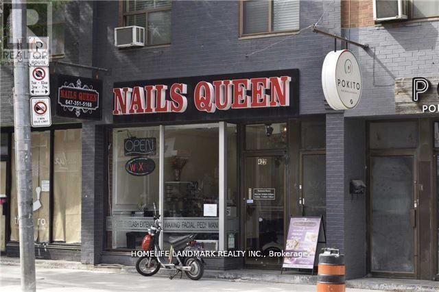 422 Queen Street W Property Photo 1