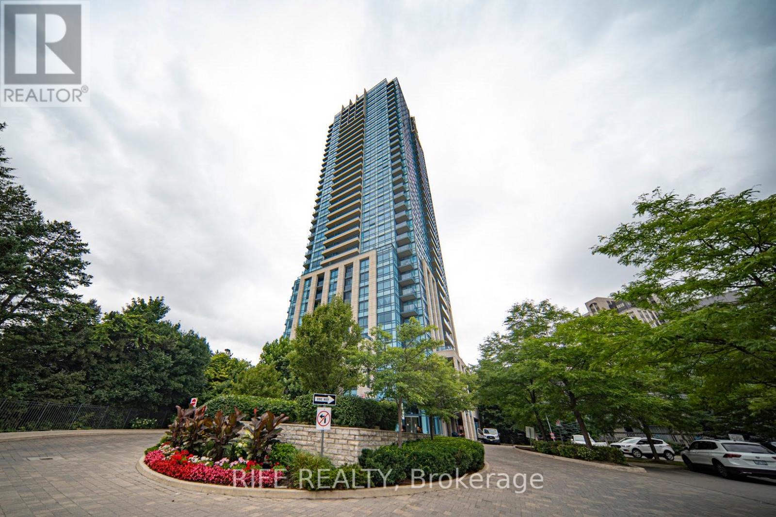 3301 - 181 WYNFORD DRIVE