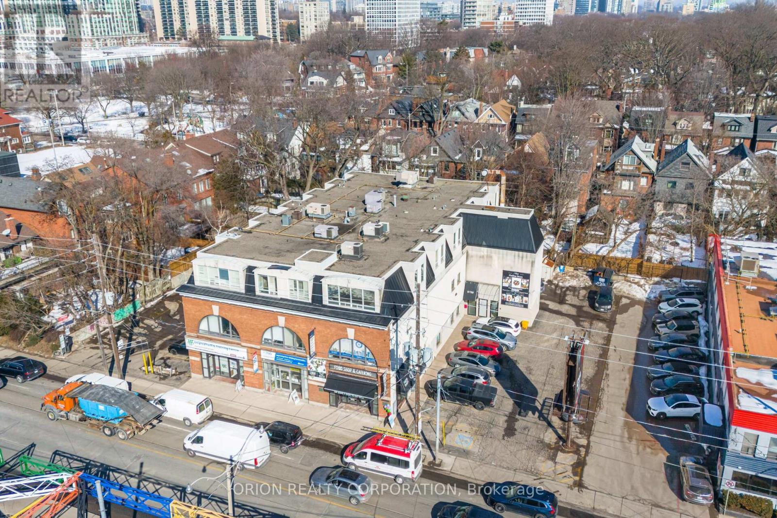1415 Bathurst Street Property Photo 2