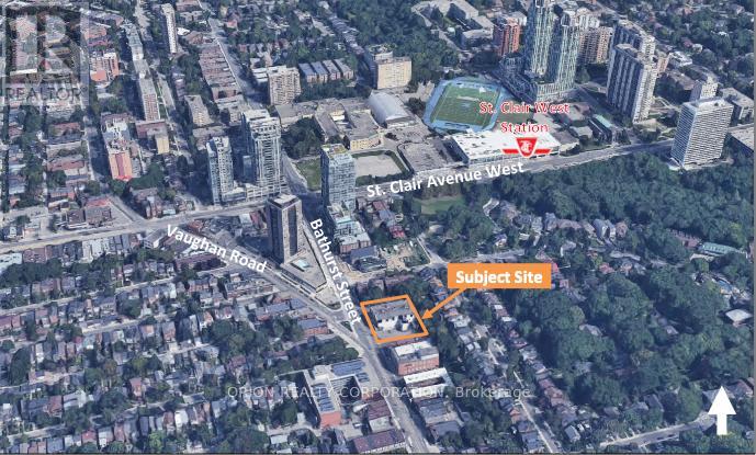 1415 Bathurst Street Property Photo 4