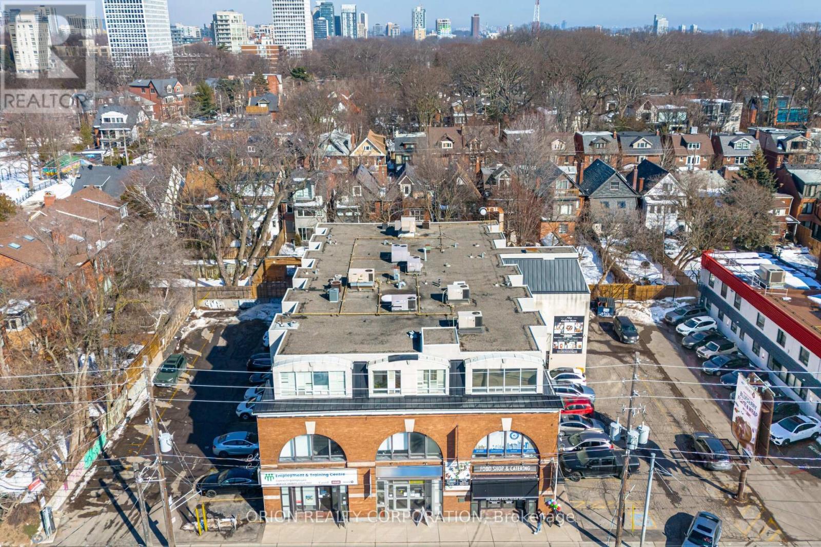 1415 Bathurst Street Property Photo 5