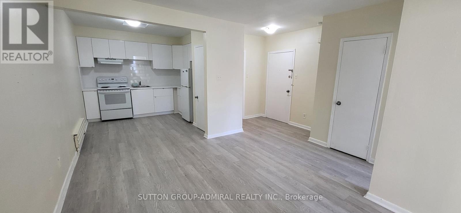 1 - 2839 BATHURST STREET