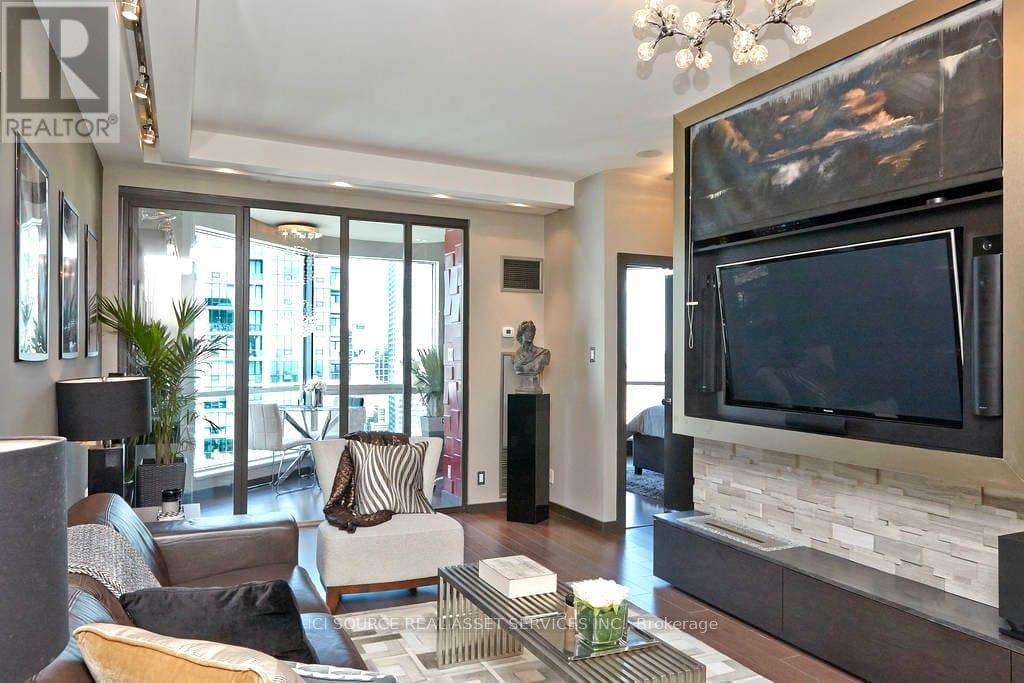 3604 - 10 YONGE STREET Property Photo 1
