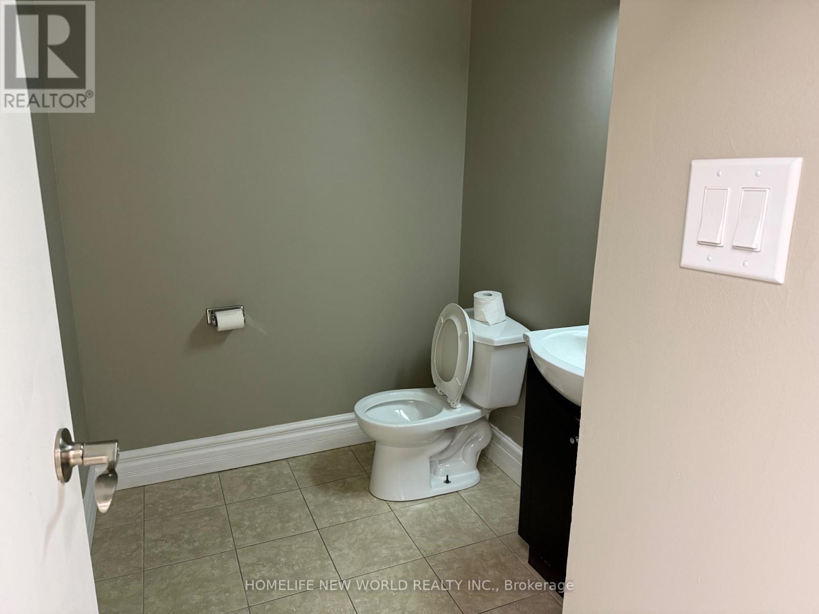 442 Mcnicoll Avenue Property Photo 8