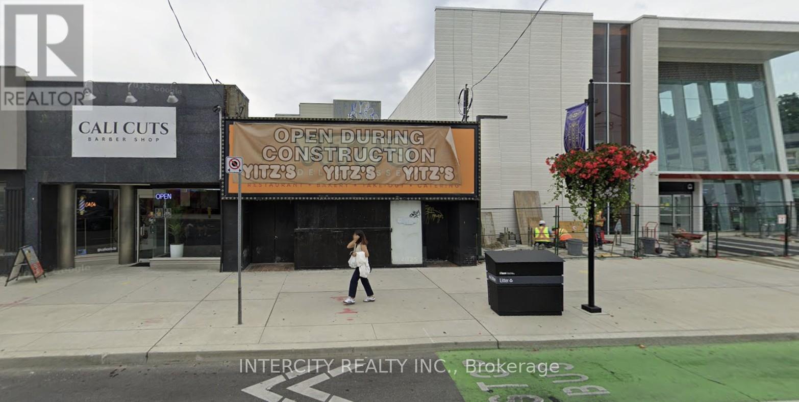 350 Eglinton Avenue W Property Photo 1