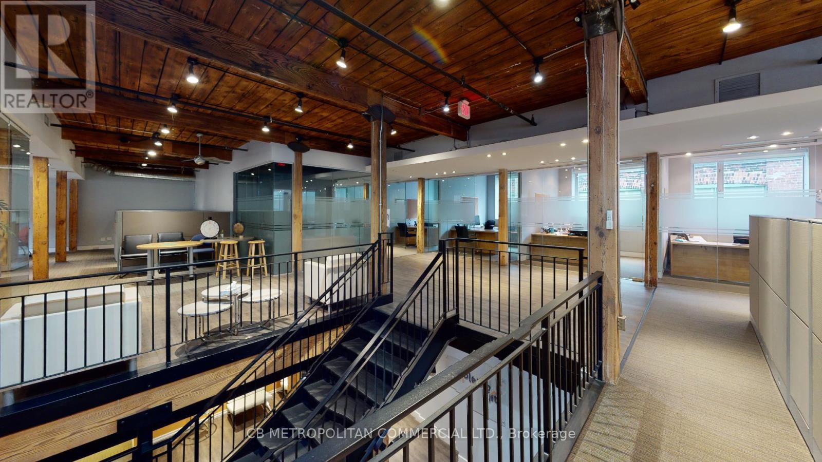 272 Richmond Street E Property Photo 18