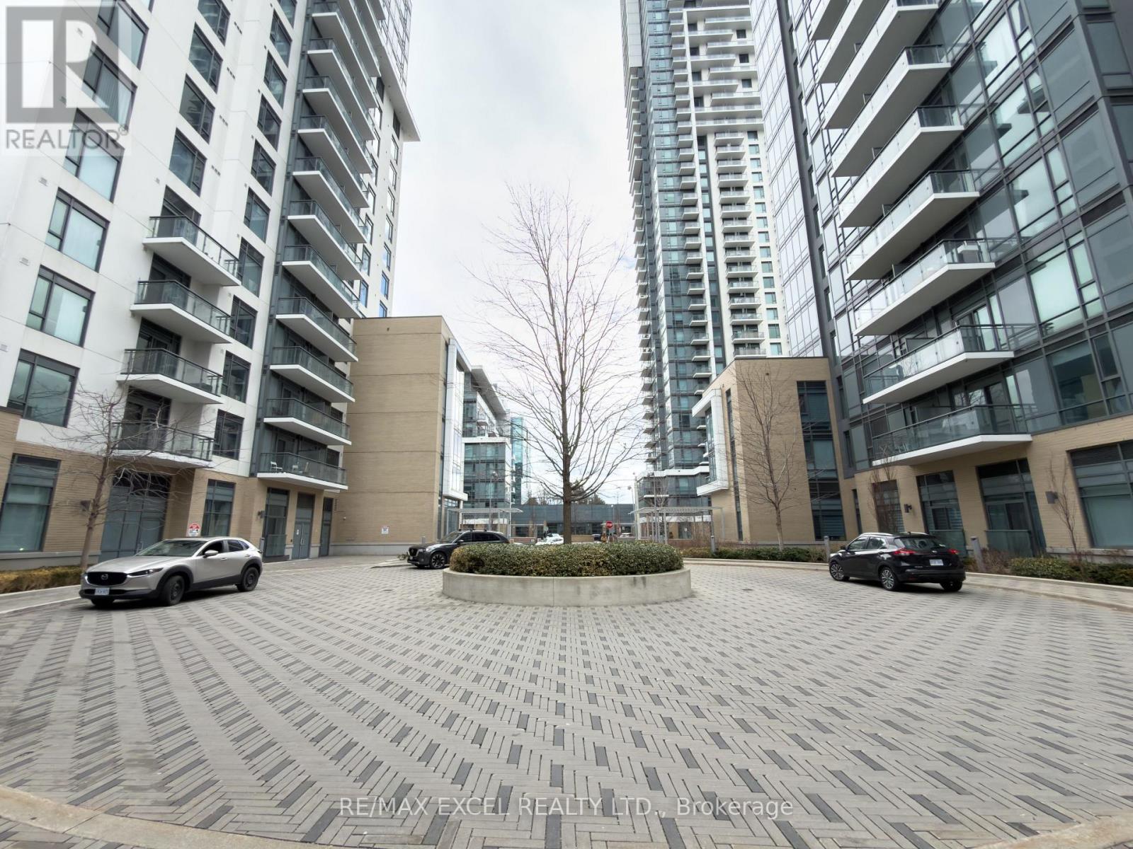 760 - 60 ANN O'REILLY ROAD Property Photo 1